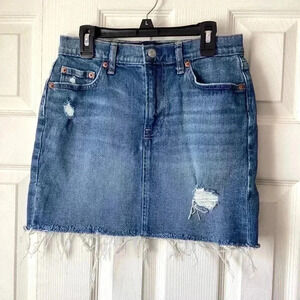 Old Navy high rise distressed Denim mini skirt Size 0